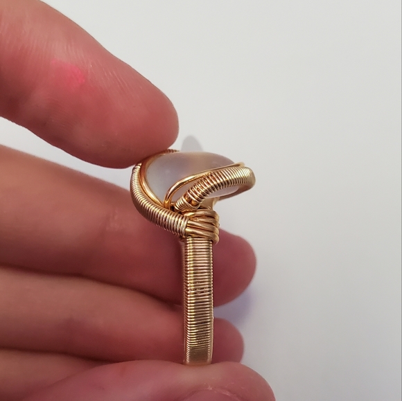 Sea glass handmade wire wrap ring size 6 - Picture 6 of 7